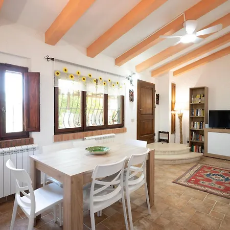 La Casa Dei Quadri Casa de Férias *