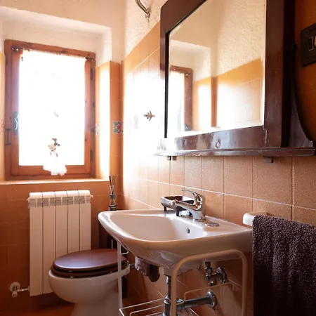 La Casa Dei Quadri * Ravi