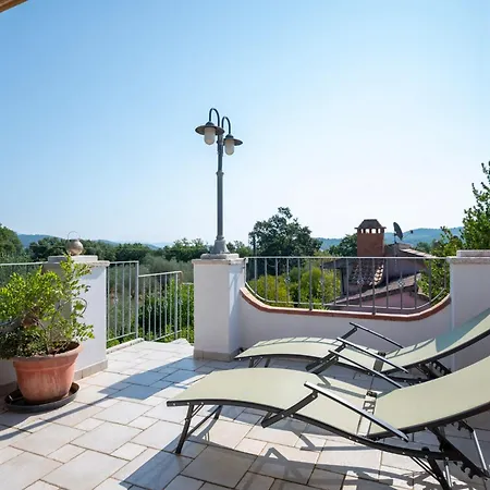La Casa Dei Quadri Casa de Férias Ravi